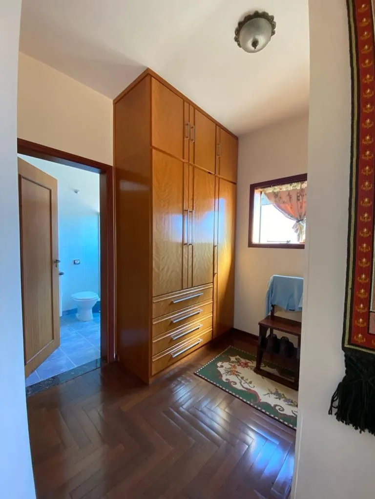 Imagem Vende-se casa dos sonhos!