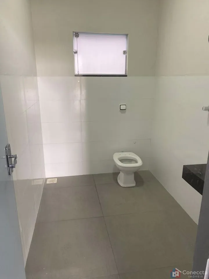 Imagem Galpão para alugar, 252 m² por R$ 4.500,00 - Planalto - Patos de Minas/MG