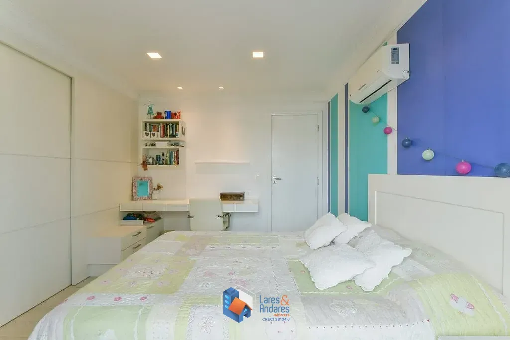 Imagem Apartamento à venda 3 Quartos 3 Suites 3 Vagas 209M² Vila Nova Conceição São Paulo - SP
