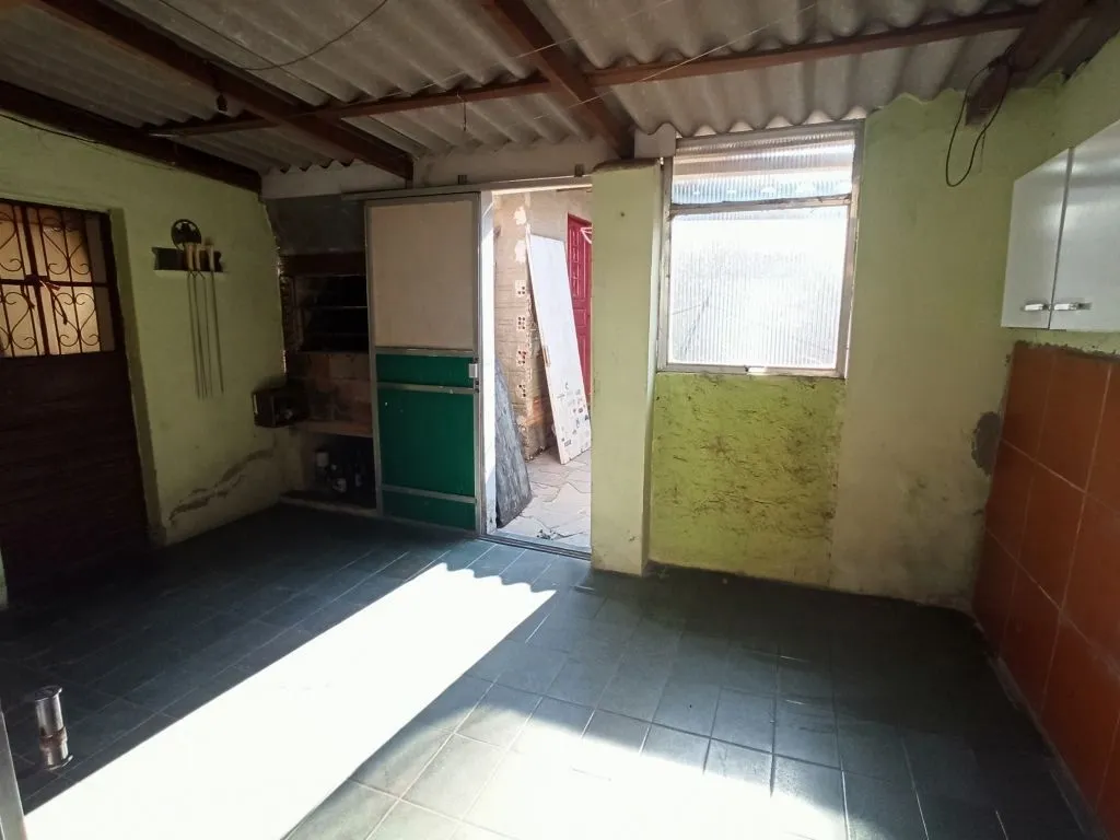 Imagem Casa tipo Sobrado perto da PUC