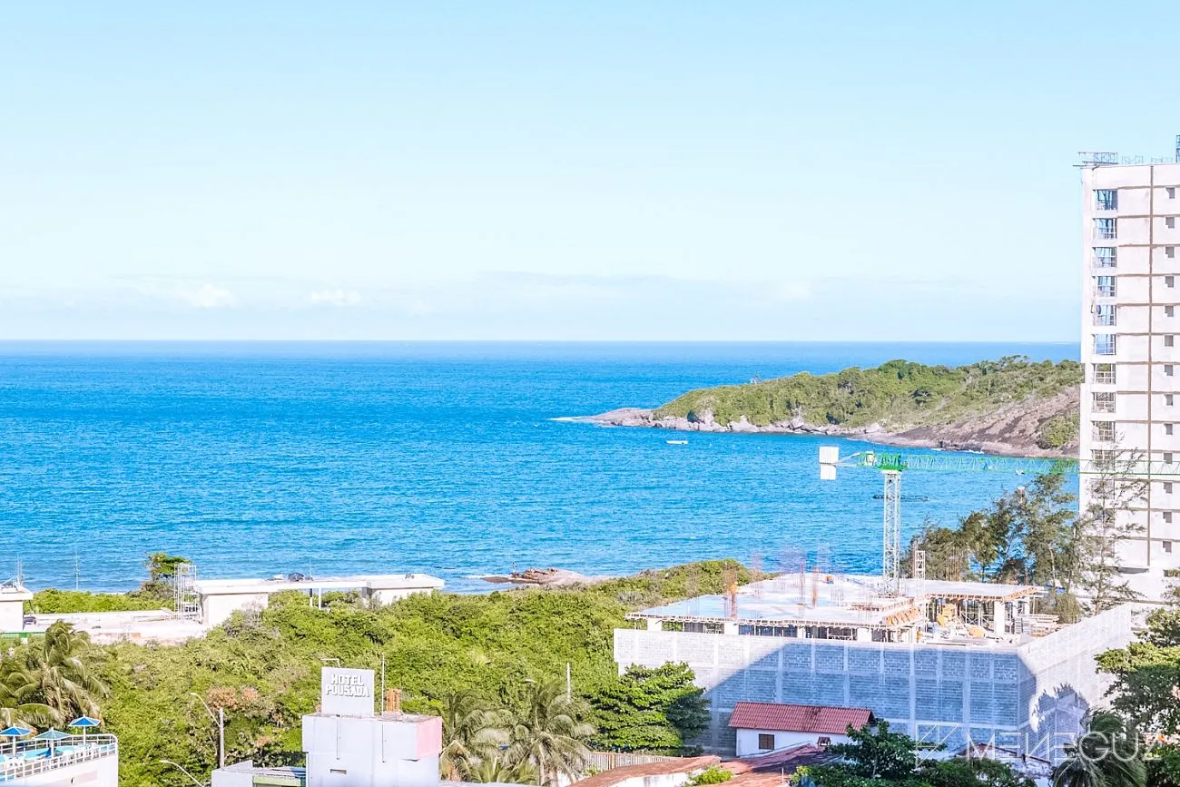 Imagem Apartamento 3 Quartos (3 Suíte) na Praia do Morro - Vista para o Mar e Lazer Completo na Cobertura