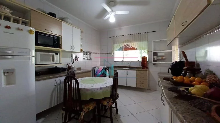 Imagem Casa com 3 dormitórios à venda - Jardim dos Ipês - Cachoeira Paulista/SP