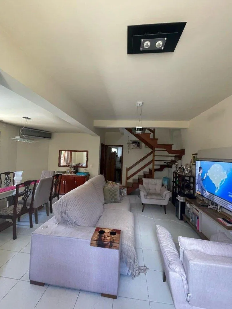 Imagem Casa Condominio para Venda - 122.43m², 3 dormitórios, sendo 1 suites, 2 vagas - Cristal