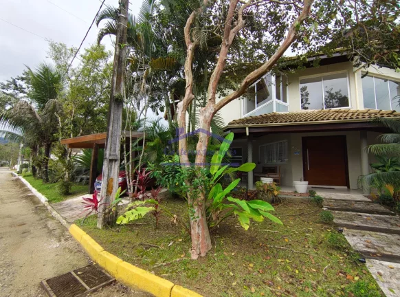 Foto do imóvel Casa em condomínio fechado - Alto padrão