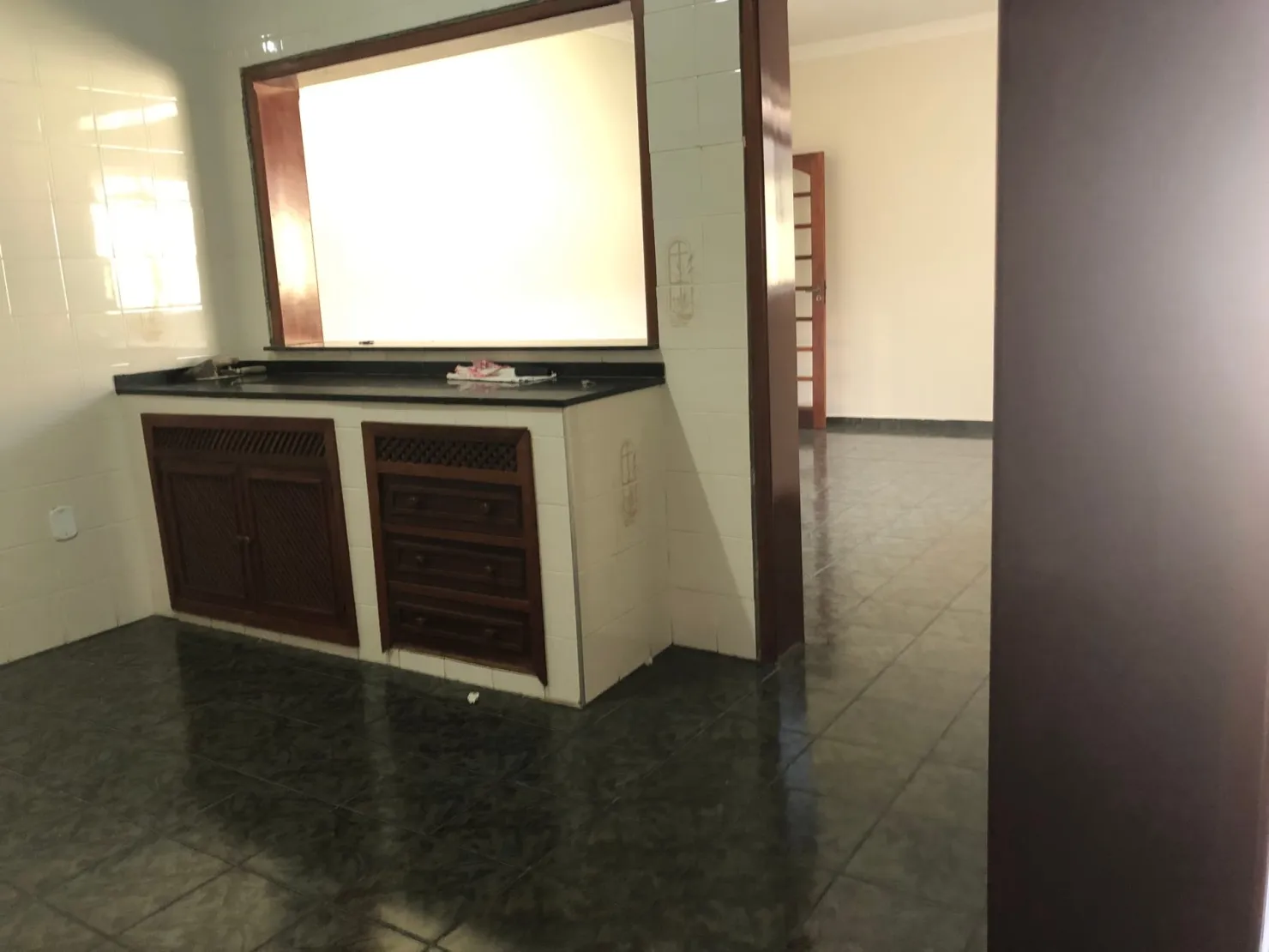 Imagem Casa à venda 6 Quartos, 2 Suites, 4 Vagas, 720M², Jardim Residencial Doutor Lessa, Pindamonhangaba - SP