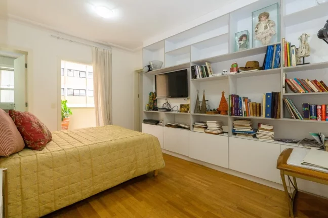 Imagem Apartamento à venda em São Paulo, Moema, com 3 quartos, 209m2