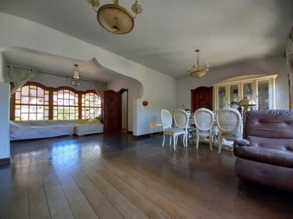 Imagem Casa para Venda em Teresópolis / RJ no bairro Tijuca
