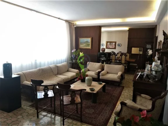Imagem Apartamento clássico no Gonzaga em Santos com vista lateral para o mar!