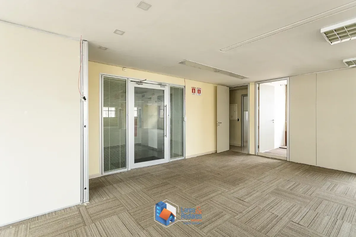 Imagem Conjunto comercial para venda em Vila Olímpia, 266m²
