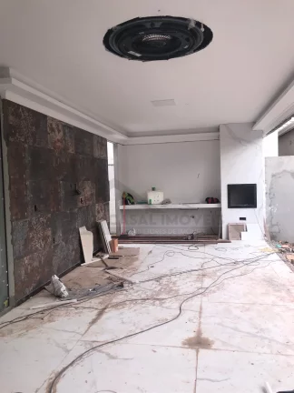 Imagem CASAL IMÓVEIS VENDE BELÍSSIMO SOBRADO 5 SUÍTES RESIDENCIAL CASTANHEIRA