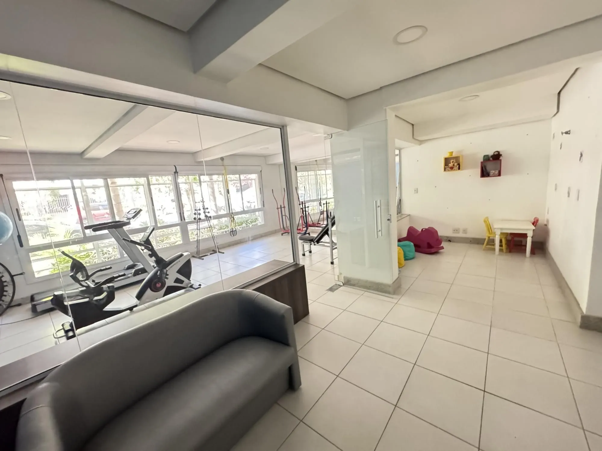 Imagem Apartamento de 3 dormitórios, suite, garagem - Menino Deus