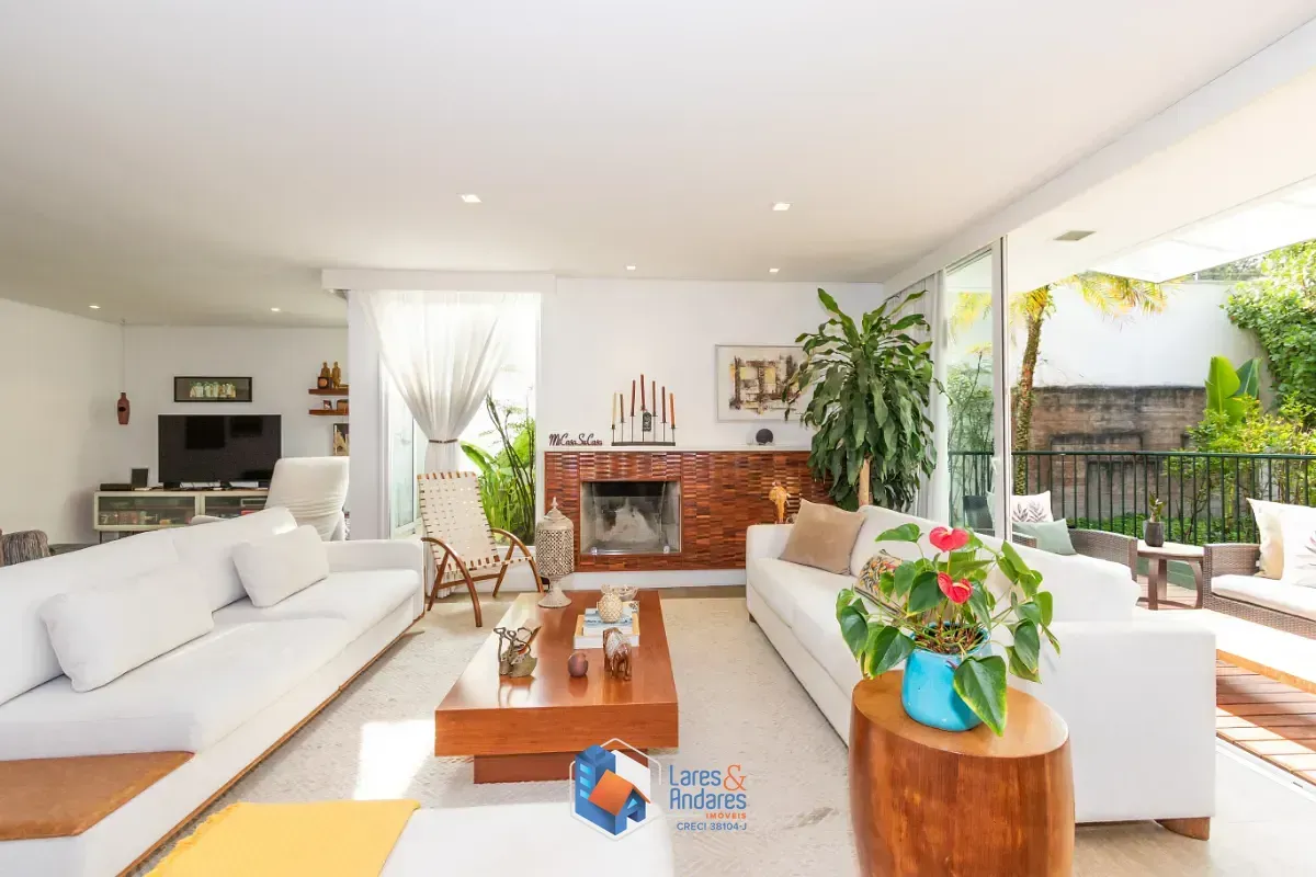 Imagem Casa no condomínio Las Cumbres para venda com 4 quartos, sendo 4 suítes, 513m²