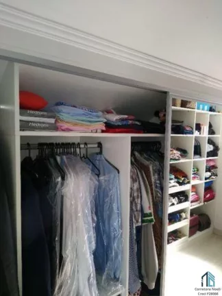Imagem (PERMUTA) Casa a venda, 06 quartos c/suíte, 06 vagas, no Água Verde em Curitiba PR