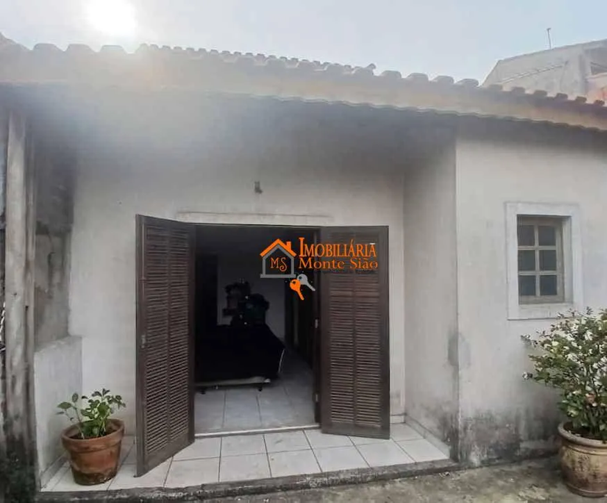 Imagem Sobrado com 3 dormitórios à venda, 100 m² por R$ 640.000,00 - Jardim Arapongas - Guarulhos/SP