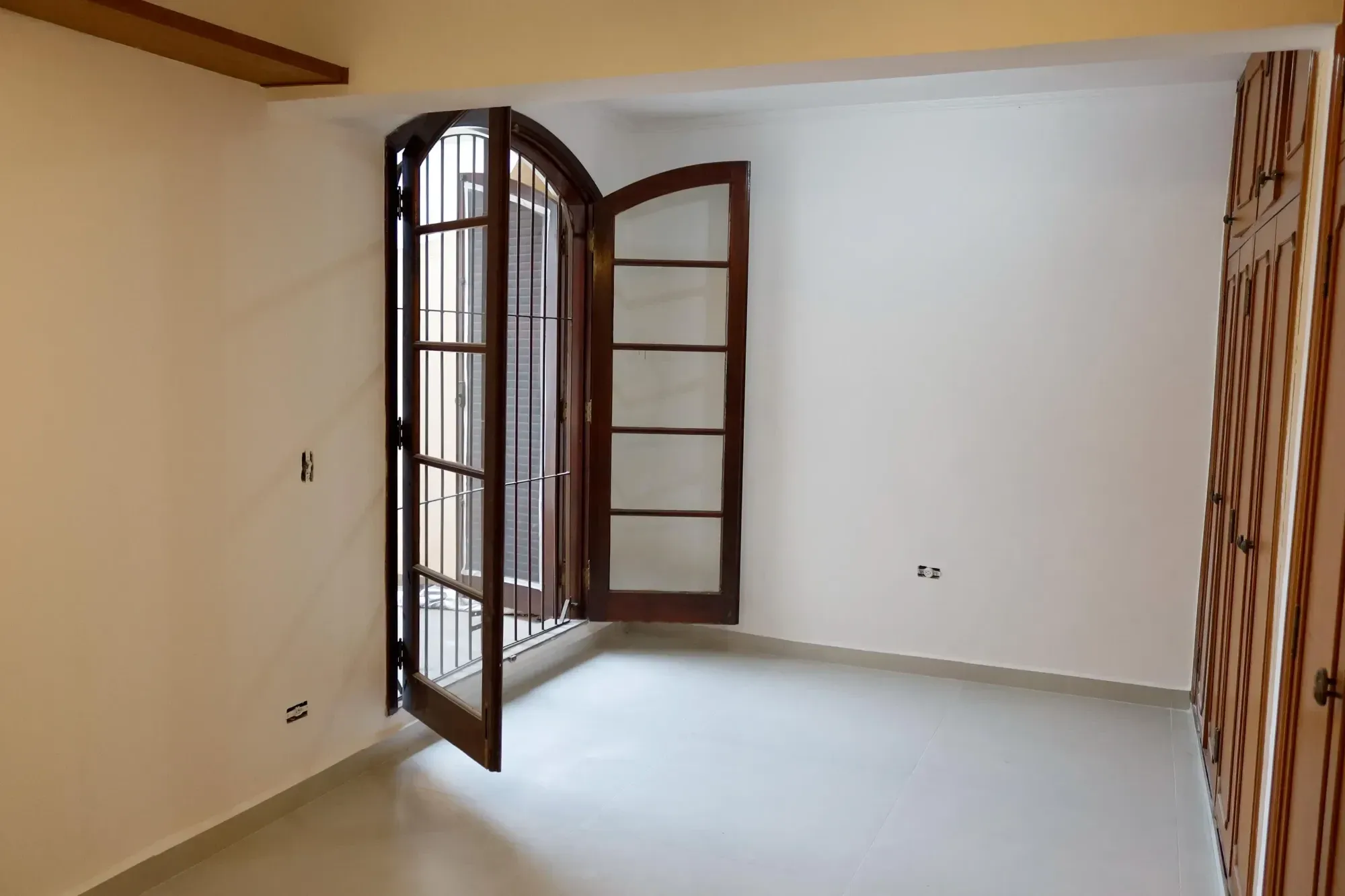 Imagem Casa com 3 Quartos à Venda, 250 m² em Parque Continental - São Paulo