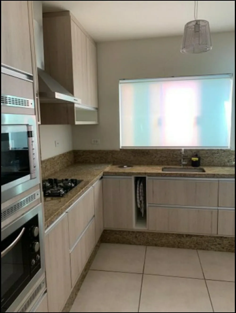 Imagem Casa à venda 3 Quartos, 2 Suites, 2 Vagas, 300M², Parque Santo Antônio, Taubaté - SP