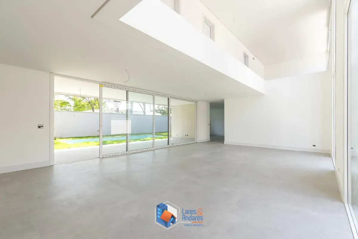 Imagem Casa em condomínio para venda em Jardim Cordeiro com 4 quartos, sendo 4 suítes, 719m²