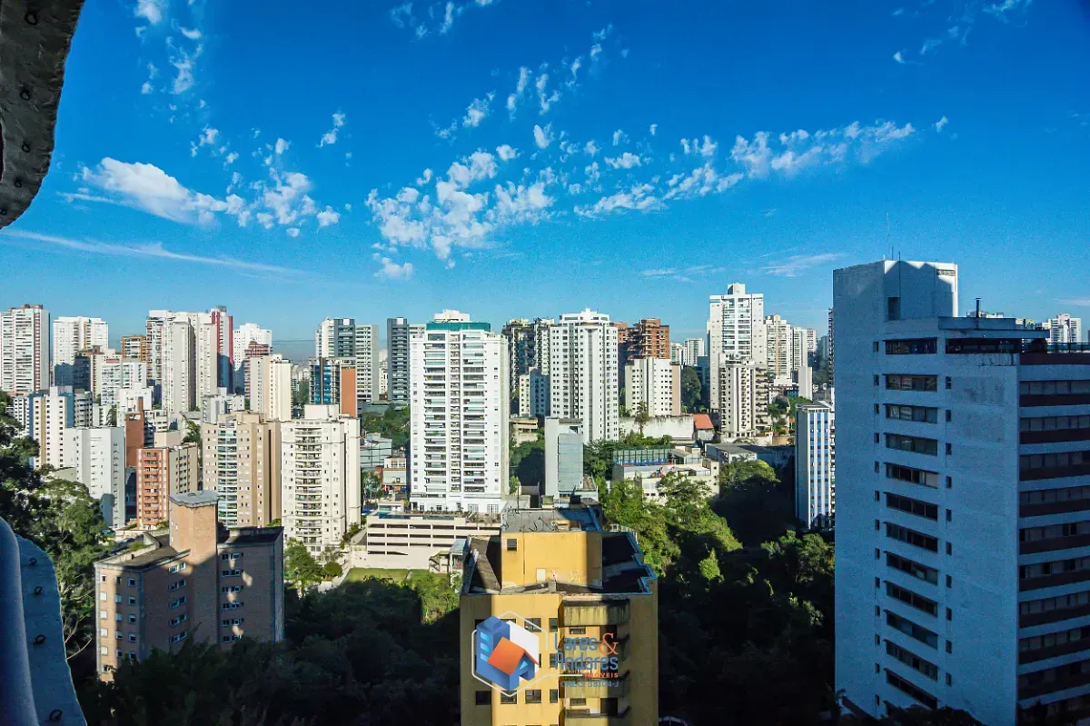 Imagem Apartamento para venda em Morumbi com 4 quartos, sendo 2 suítes, 159m²