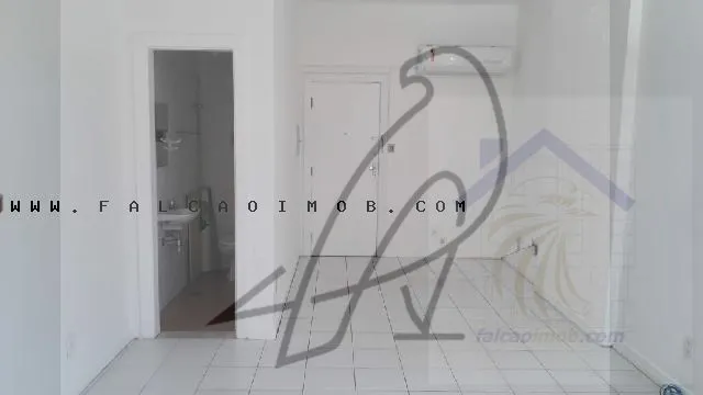 Imagem Sala Comercial para Venda em Salvador / BA no bairro Brotas
