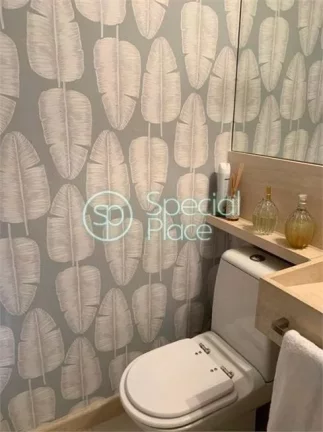 Imagem Segurança e agradabilidade, isto , é o que este belo Condomínio te proporcionará. A casa com pro...