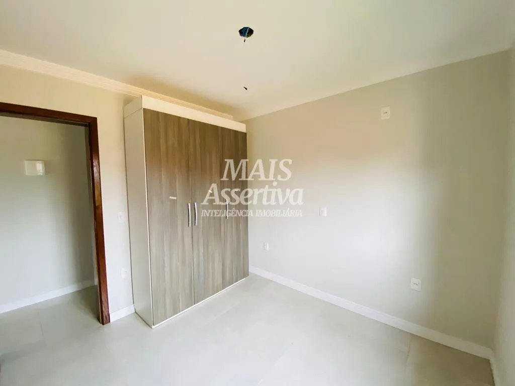 Imagem Casa para Venda em Arroio Do Sal / RS no bairro Centro
