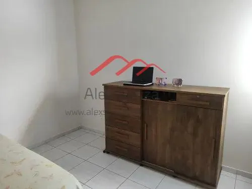 Imagem Casa para Venda em Hortolândia, Jardim Everest, 2 dormitórios, 1 banheiro, 2 vagas