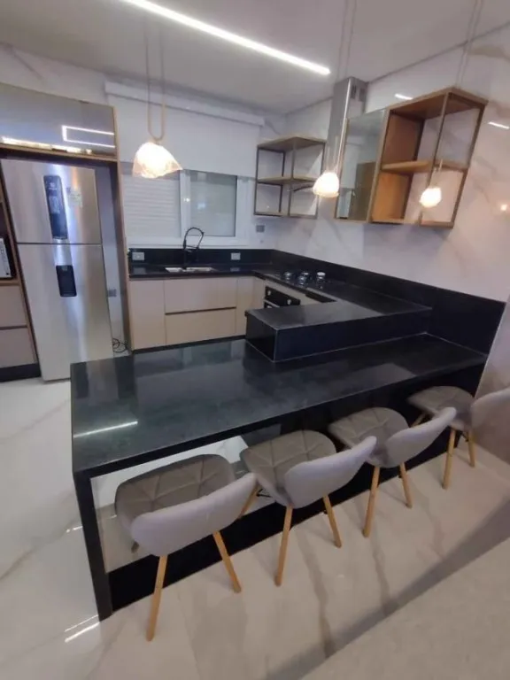 Imagem CASA COM 88,00 m² - GUILHERMINA - PRAIA GRANDE SP