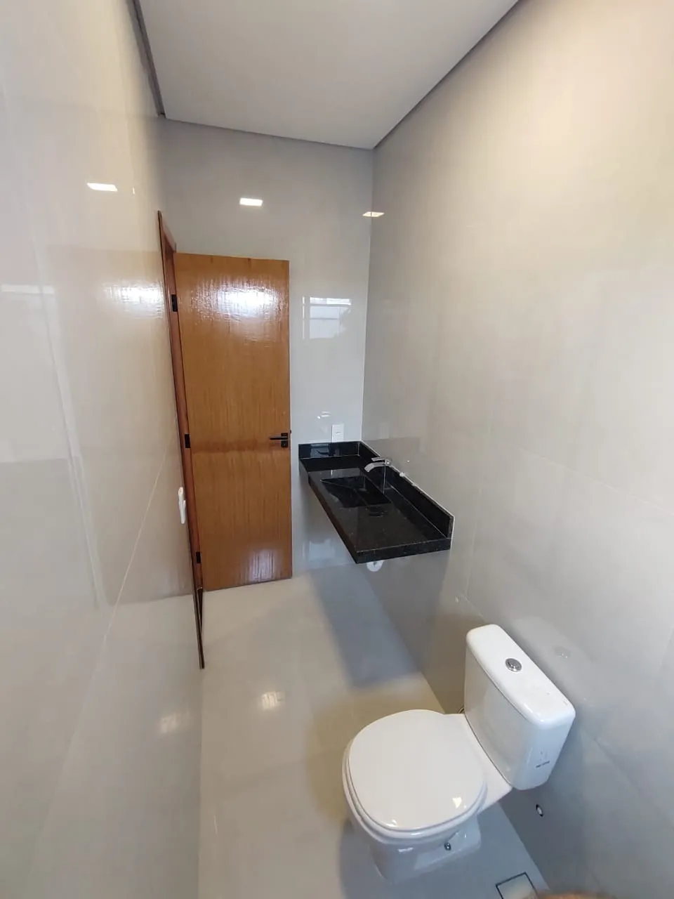 Imagem Oportunidade: Encantadora Casa à Venda no Condomínio Residencial Terras de São Francisco