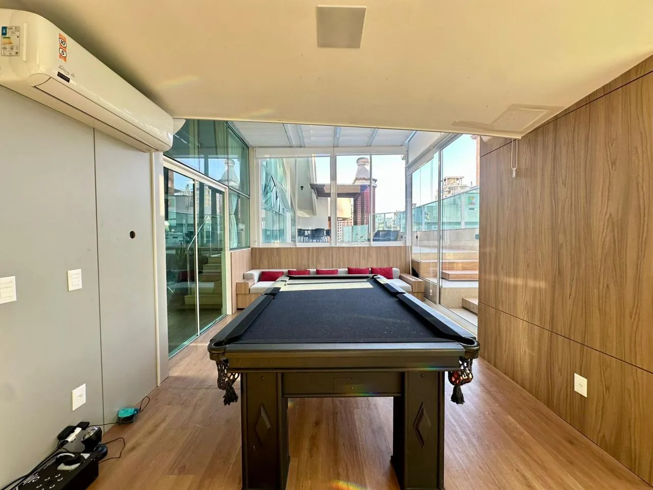 Imagem Apartamento à venda com 415m2 por R$ 5.050.000,00