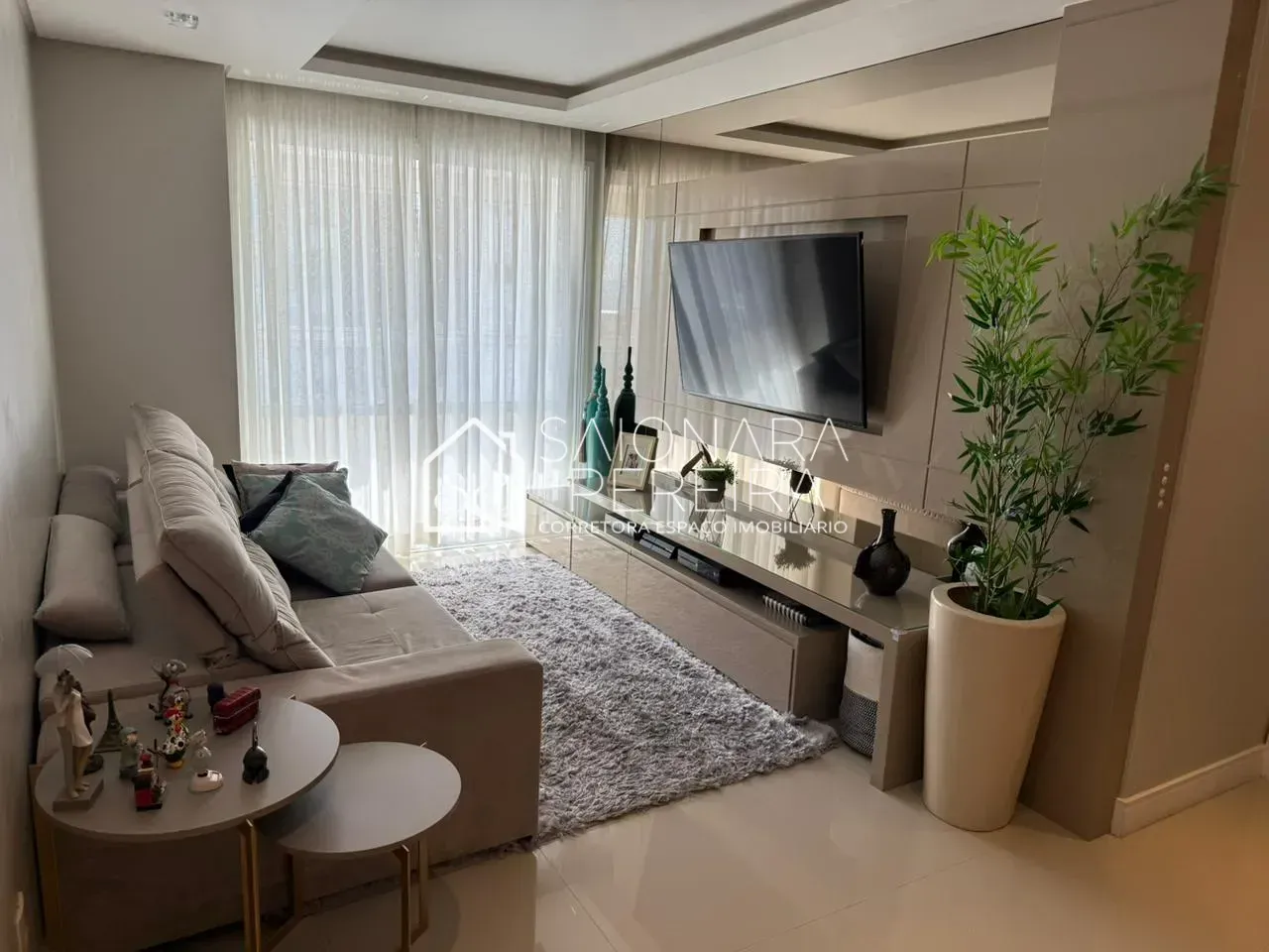 Imagem Apartamento com 3 dormitórios e 2 vagas em Nossa Senhora do Rosário, São José/SC