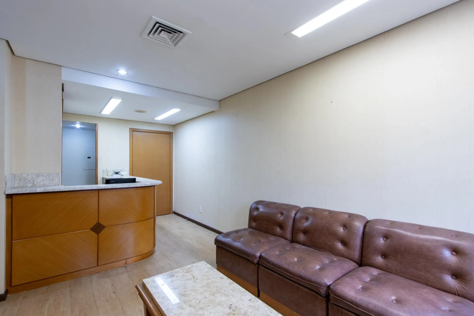 Imagem Conjunto Comercial em Moinhos de Vento