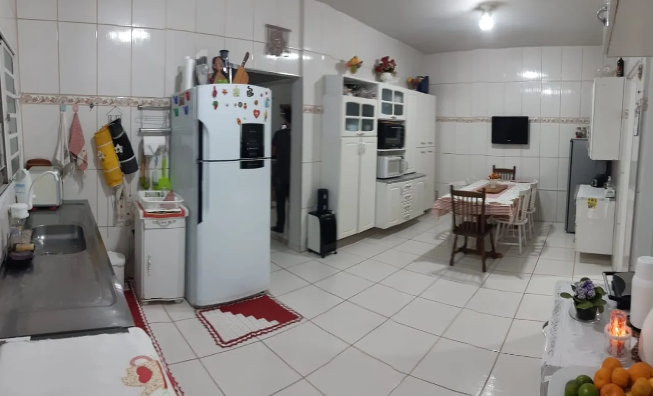 Imagem Casa à venda 3 Quartos, 1 Suite, 2 Vagas, 200M², Parque das Palmeiras, Pindamonhangaba - SP