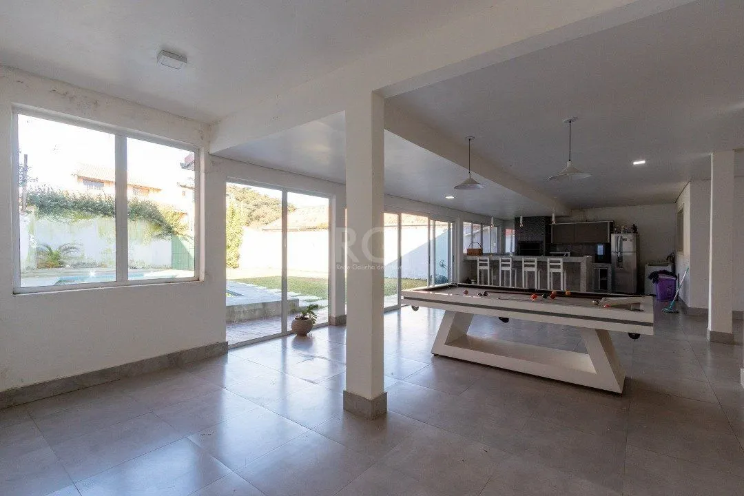Imagem Casa para Venda - 120m², 4 dormitórios, sendo 1 suites, 3 vagas - Serraria