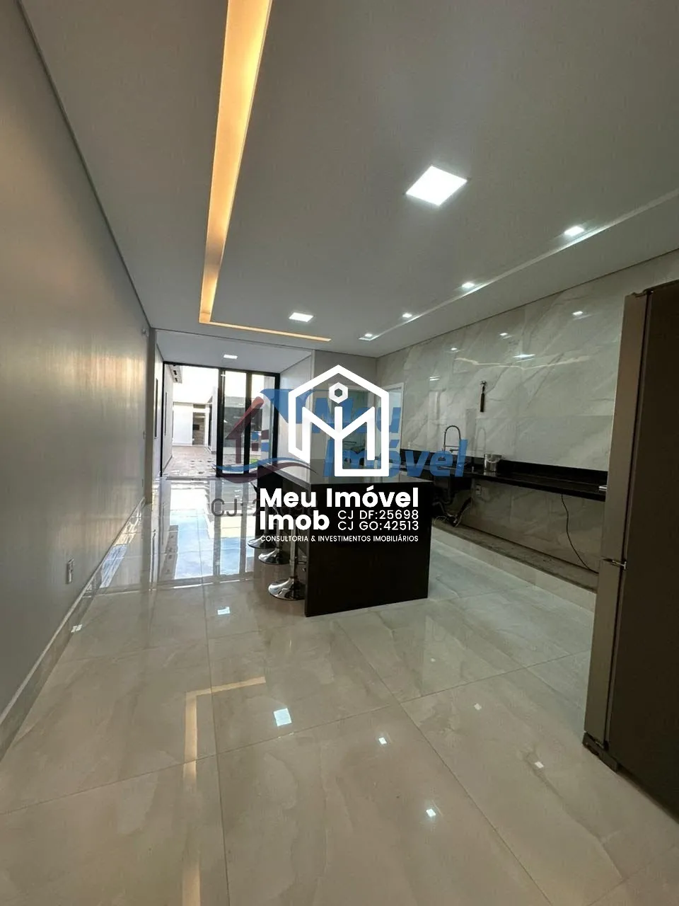 Imagem Rua 10/12 Vicente Pires Casa 4 Quartos 3 Suítes 460m² Lote 360m² útil 4 Vagas