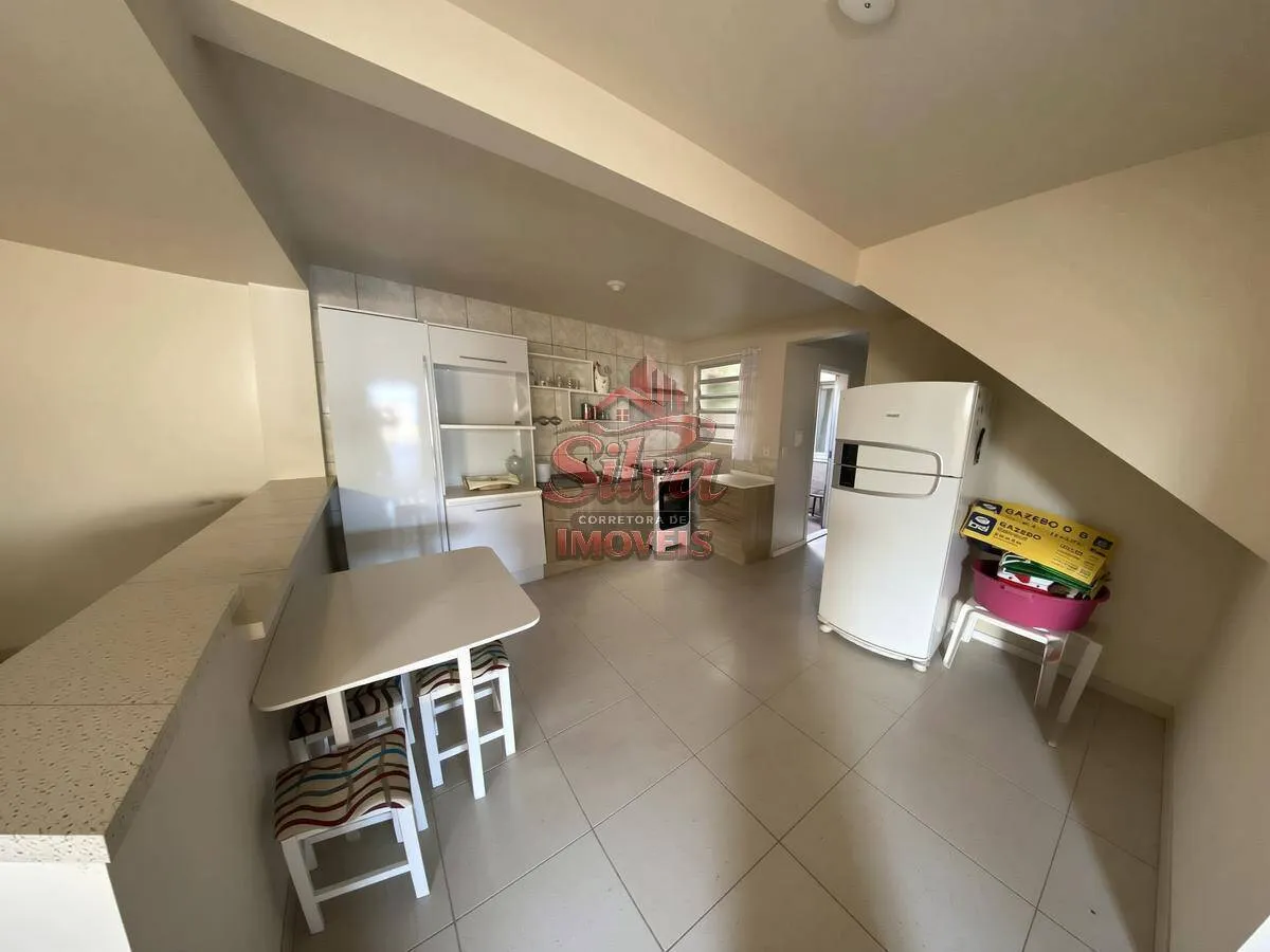 Imagem C548 | Casa 6 dormitórios à venda a 350m do mar em Imbé