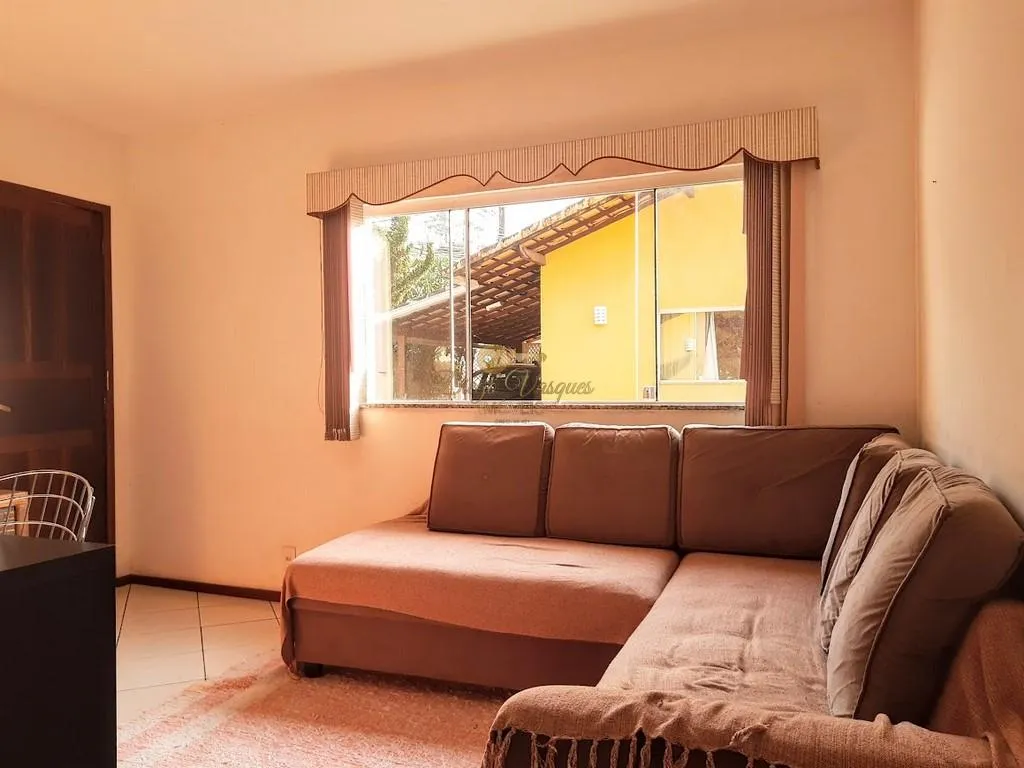 Imagem Casa em Condomínio para Venda em Teresópolis / RJ no bairro Araras
