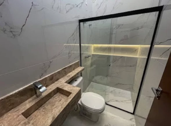 Imagem CASA TÉRREA COM PISCINA 03 DORMITÓRIOS SUÍTE CONDOMINIO HORTO VILLAGIO