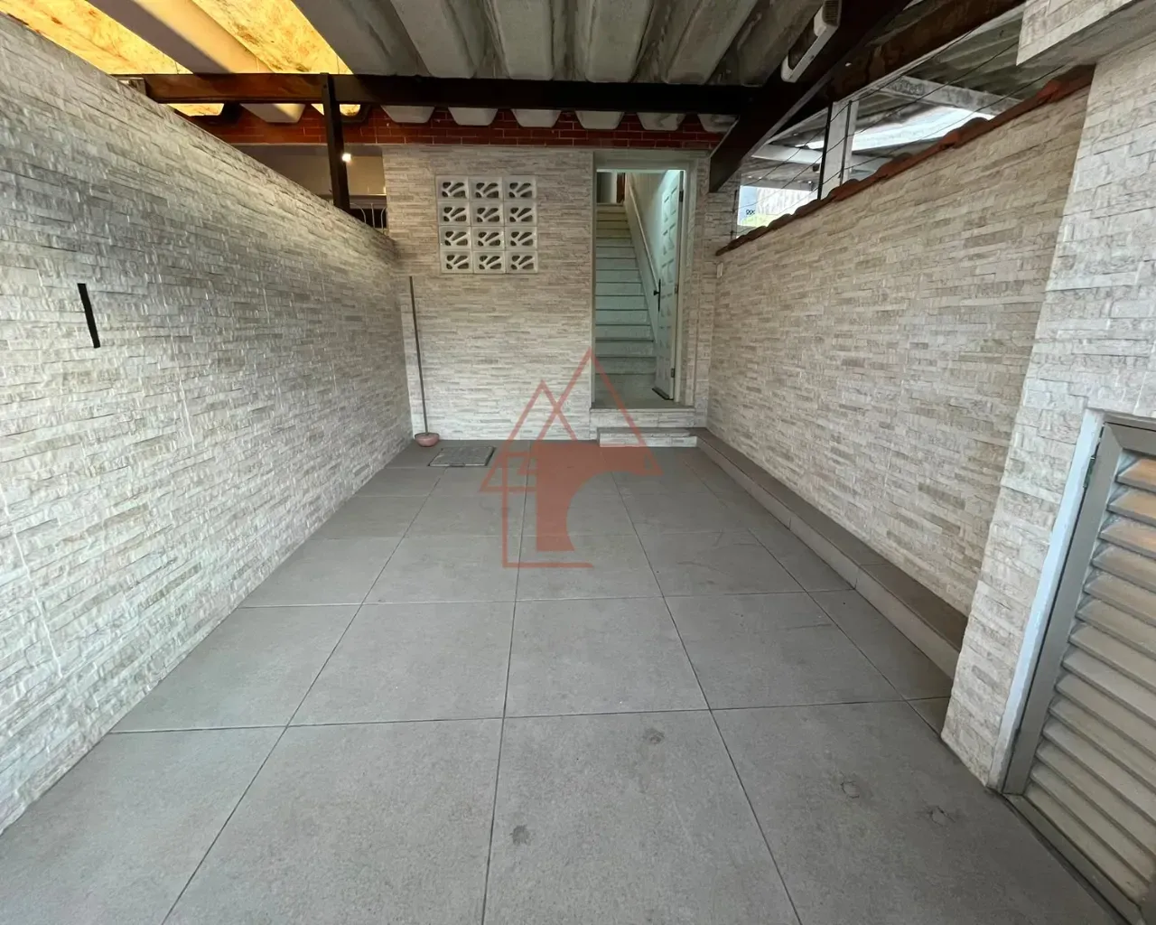 Imagem Casa com 3 Quartos à Venda, 127 metros em Encruzilhada - Santos