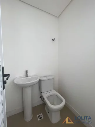 Imagem Apartamento de 3 quartos, sendo 1 suíte e 2 vagas de garagem à VENDA em Florianópolis/SC.
