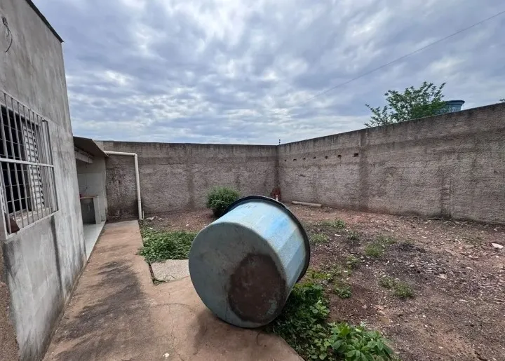 Imagem Casa 2 quartos - Cozinha americana - no parque residencial Coxipó