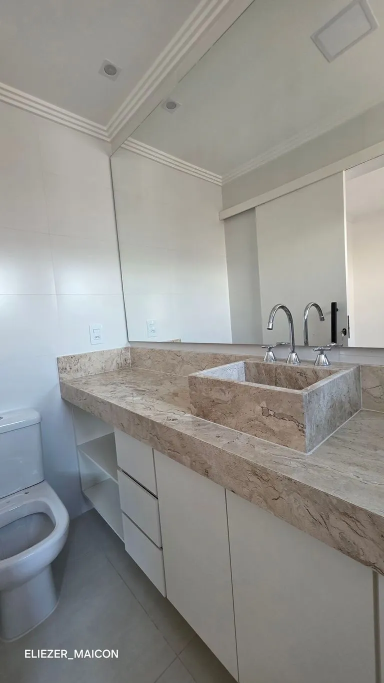 Imagem Apartamento a venda Alto Padrão, com area gourmet no Centro, de Poços de Caldas