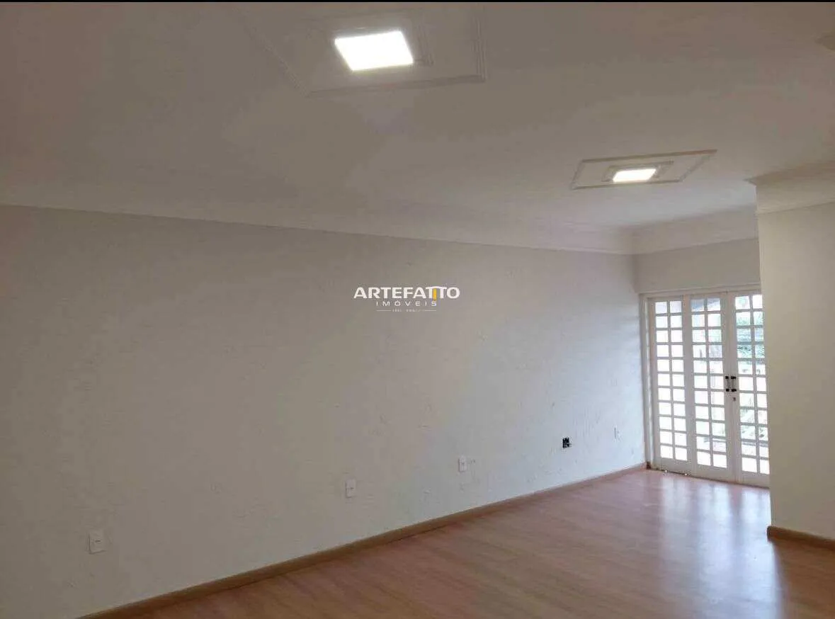 Imagem Casa à venda em Franca, Jardim Tropical, com 4 quartos, 220m2