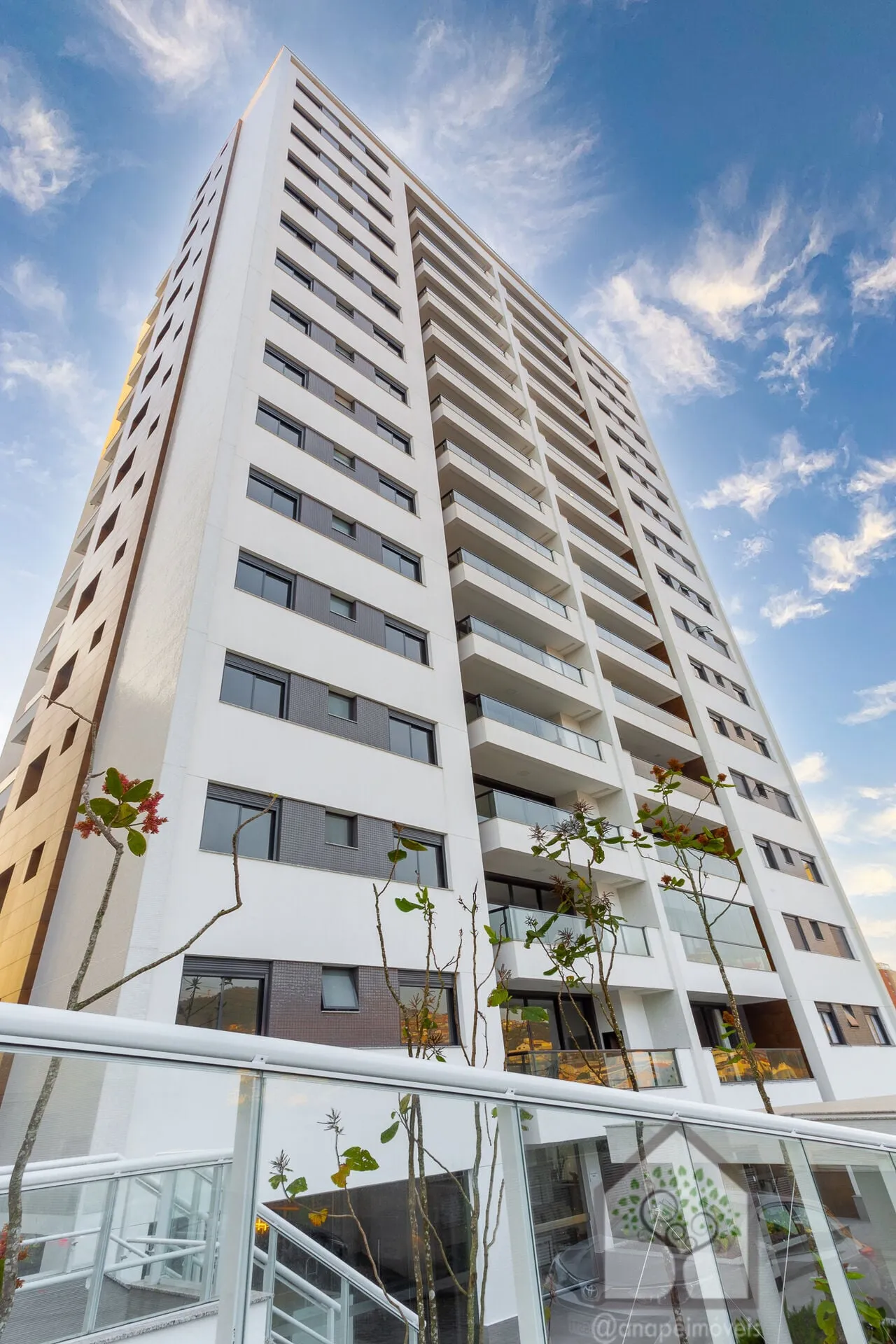 Imagem Apartamento Alto Padrão na Agronômica