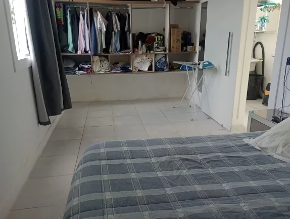 Imagem Casa robusta e bem localizada em Garopaba: ideal para quem ama natureza e conforto.