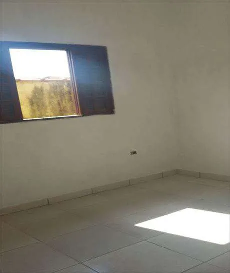 Imagem Casa com 2 Quartos à Venda, 56 m² em Campos Elíseos - Itanhaém