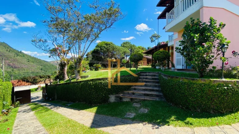 Imagem Casa com 6 quartos e 4 suítes à venda, 348 m² por R$ 1.500.000 - Albuquerque - Teresópolis/RJ