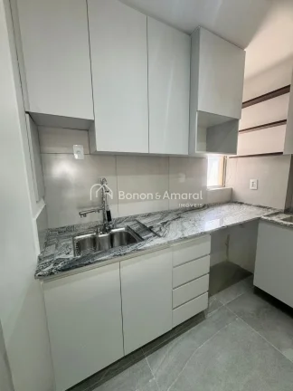 Imagem Totalmente reformado, este lindo apartamento oferece conforto, funcionalidade e uma localização pr...