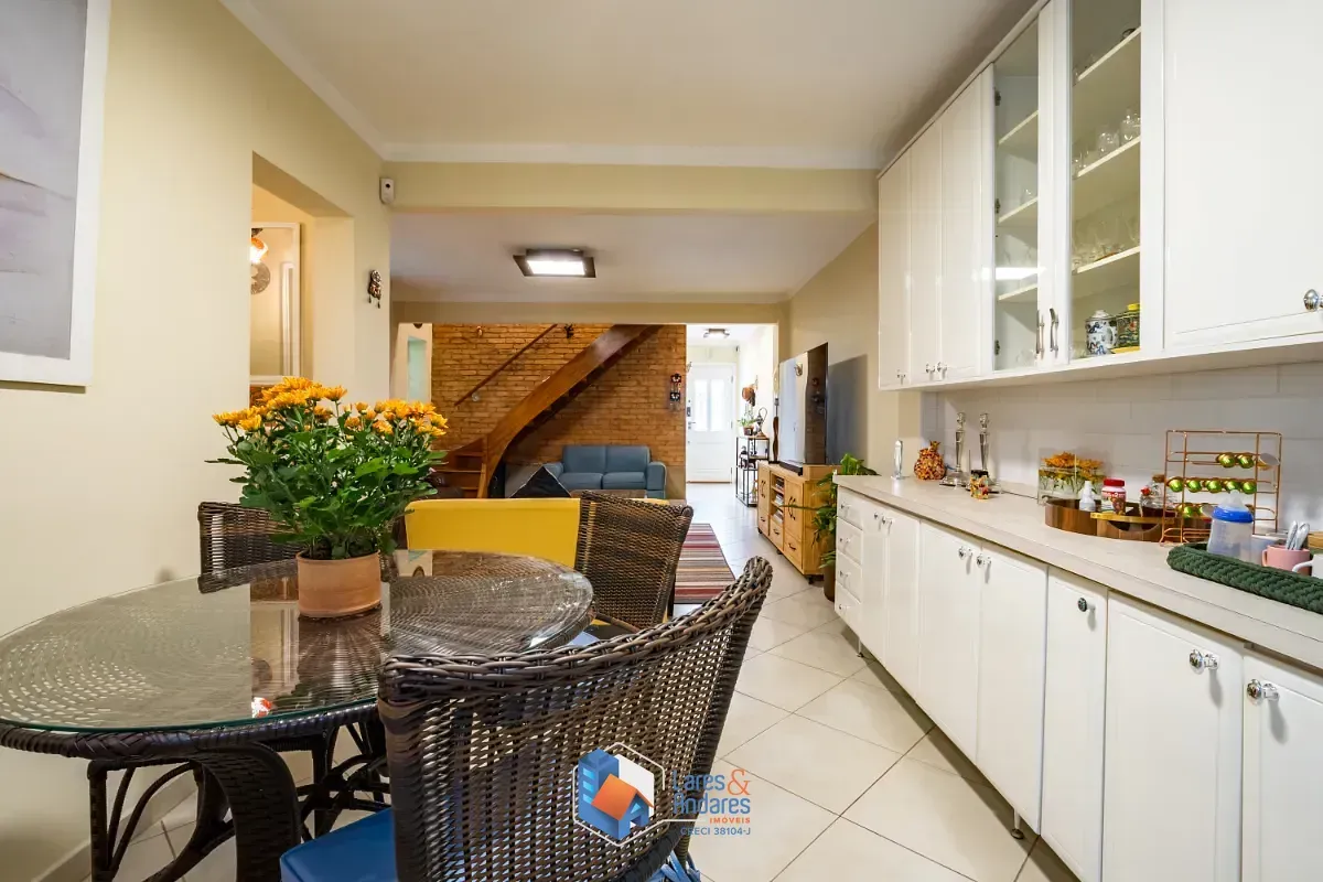 Imagem Casa de vila para venda em Barra Funda com 3 quartos, sendo 3 suítes, 198m²