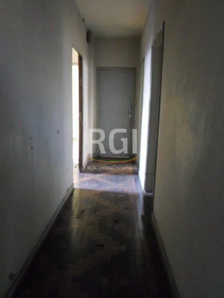 Imagem Prédio residencial e comercial, no bairro Navegantes em Porto Alegre