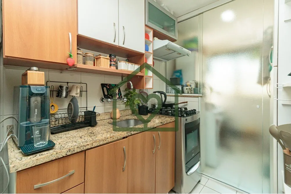 Imagem **Apartamento à Venda em Condomínio Fechado no Menino Deus, Porto Alegre** Descubra seu novo lar e...